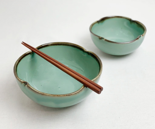 Goryeo[Korean] Celadon Clover Bowl