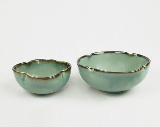 Goryeo[Korean] Celadon Clover Bowl