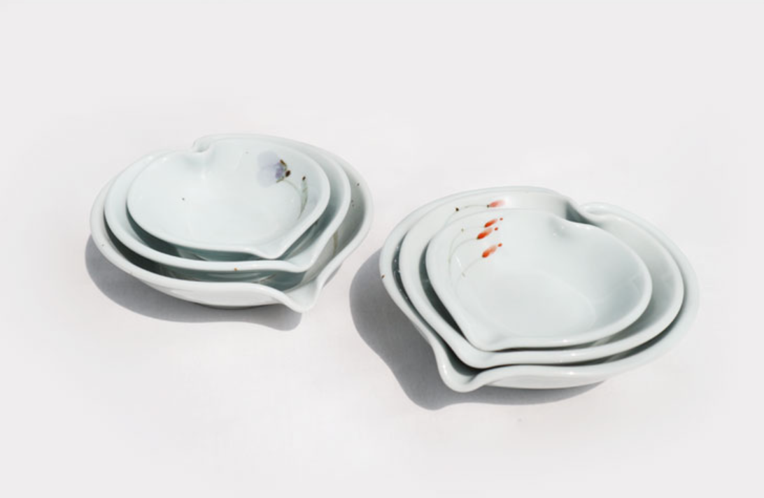 Goryeo[Korean] White porcelain Peach 3pcs Set