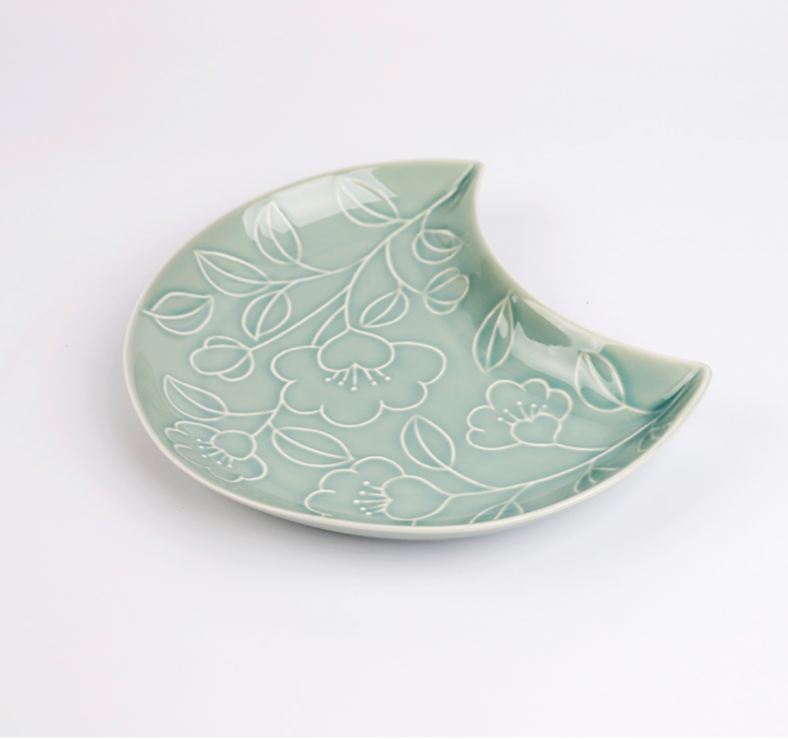 Goryeo[Korean] Celadon Half Moon plate 2pcs Set